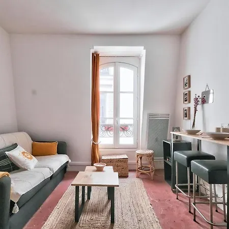 Apartment Lovely Place De La Bastille