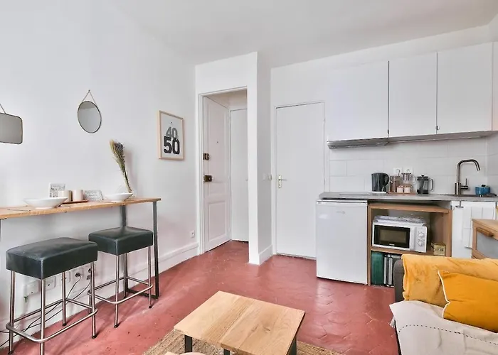 Lovely Place De La Bastille Appartement *